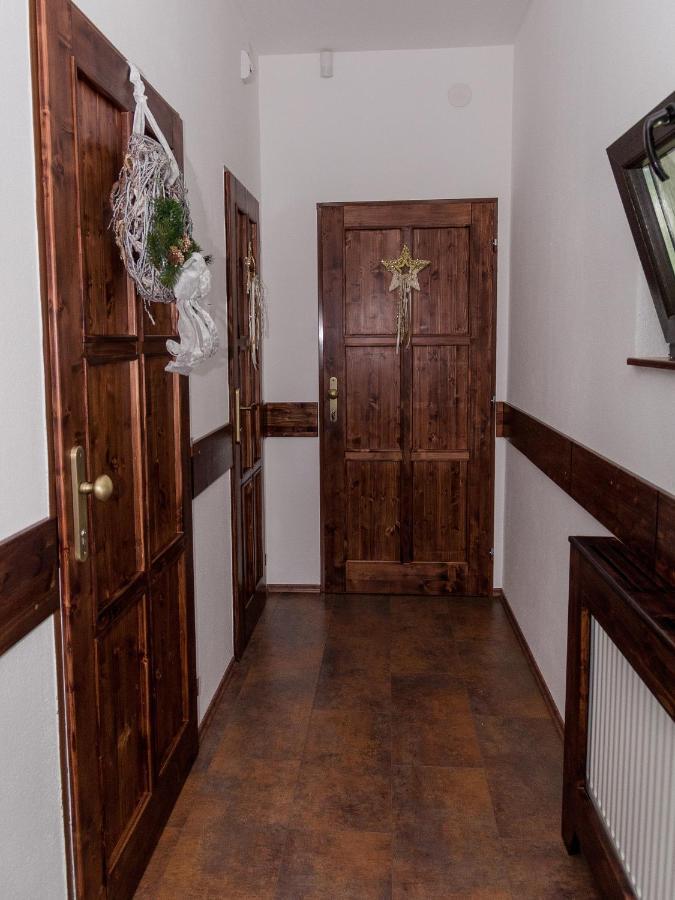 Penzión Gazdovský Hostinec Topoľčianky Exterior foto